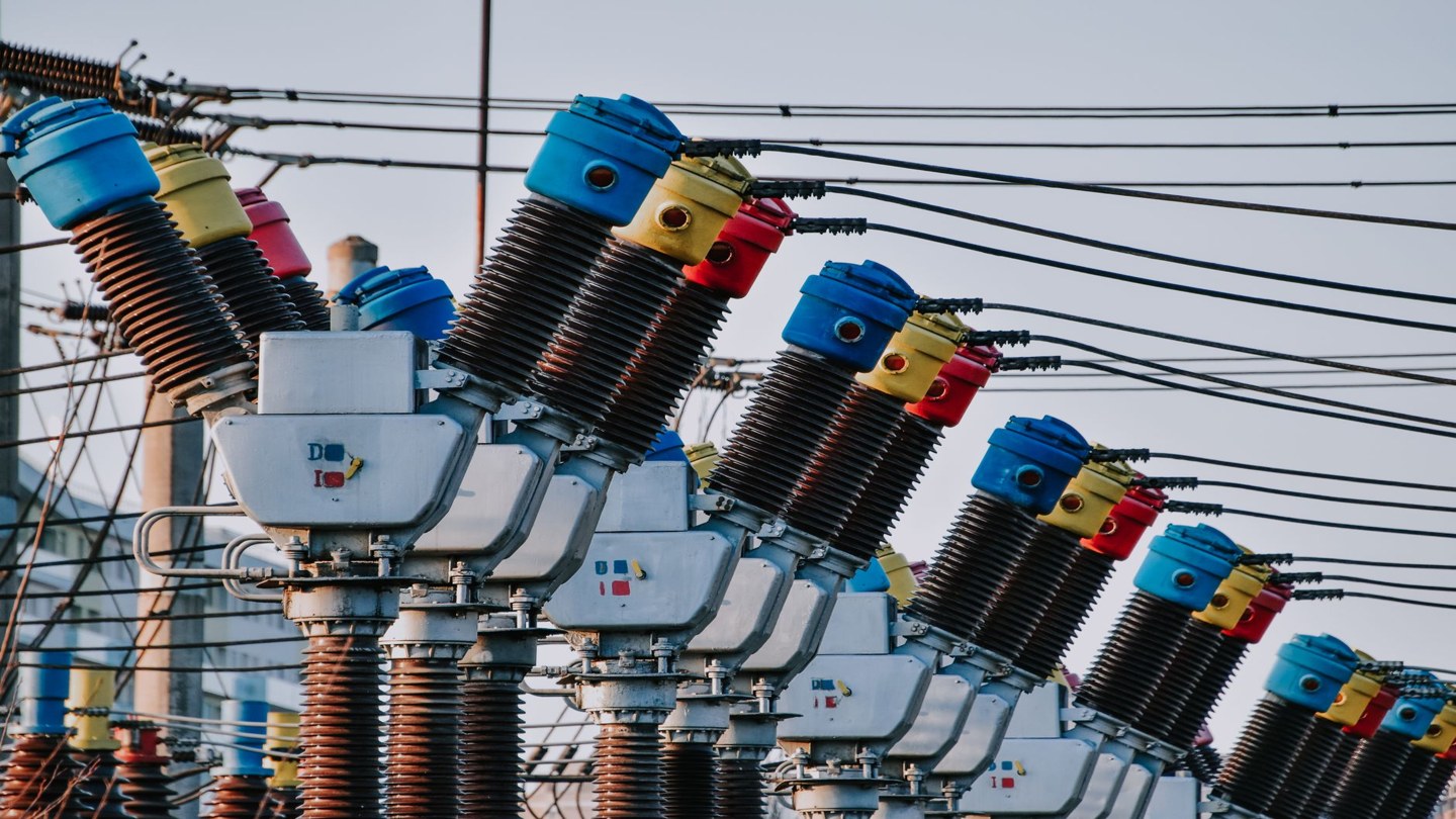 By 2044, The Market For Batteryless Electrical Energy Storage And Storage Elimination Technologies Will Reach An Annual Volume Of Approximately 230 Billion Dollars, Becoming One Of The Fastest Growing Segments Of The Energy Sector At A Time When Lithium Ion Battery Sales Saturate At Around 330 Billion Dollars.