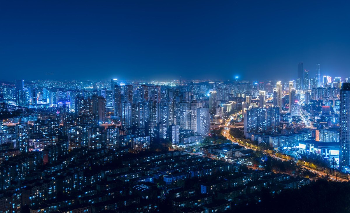2027 Sonuna Kadar, Küresel Ölçekte AI Sunucularının Elektrik Tüketimi, Geleneksel (AI-dışı) Veri Merkezi Donanımının Toplam Tüketimini Geçecek.